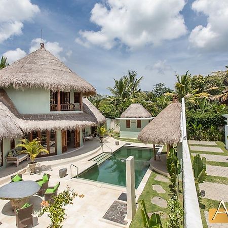 Villa Annuello Uluwatu  Exterior photo